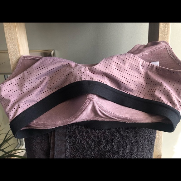 Victoria’s Secret sport bras set of two - Picture 6 of 9